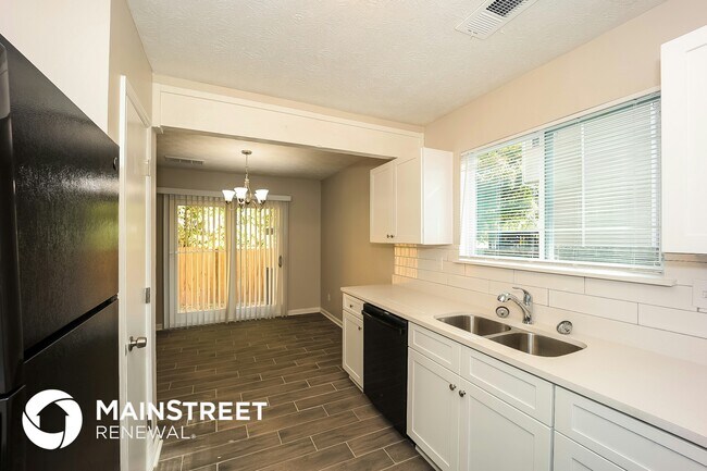 Foto del edificio - 8682 Cedar Creek Ridge