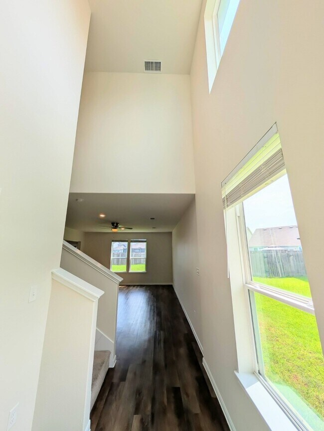 Foto del edificio - 17914 Grassy Prairie Dr