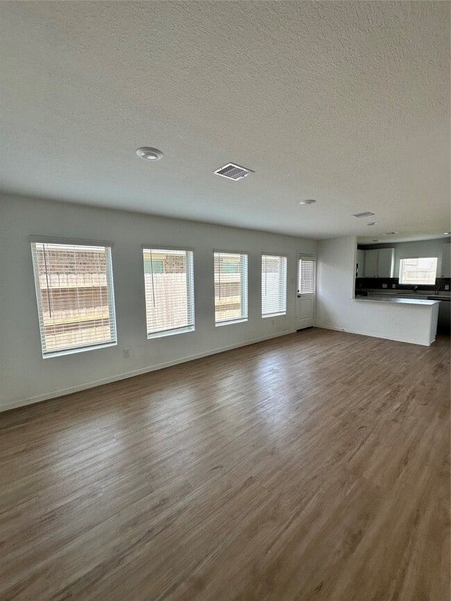 Building Photo - 3004 Courtney Coral Ln