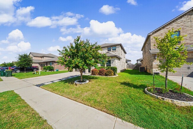 Building Photo - 3037 Beringer Blvd