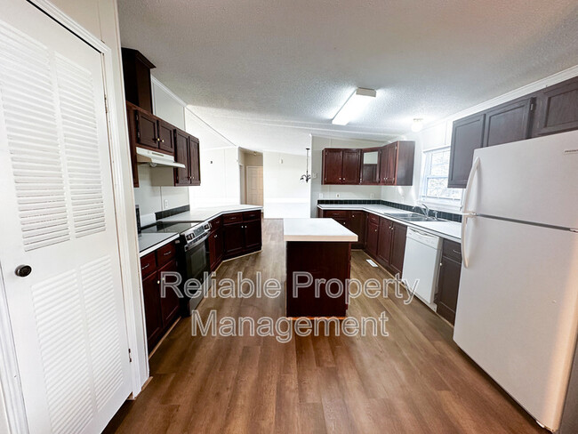 Foto del edificio - 9100 Dorchester Ln