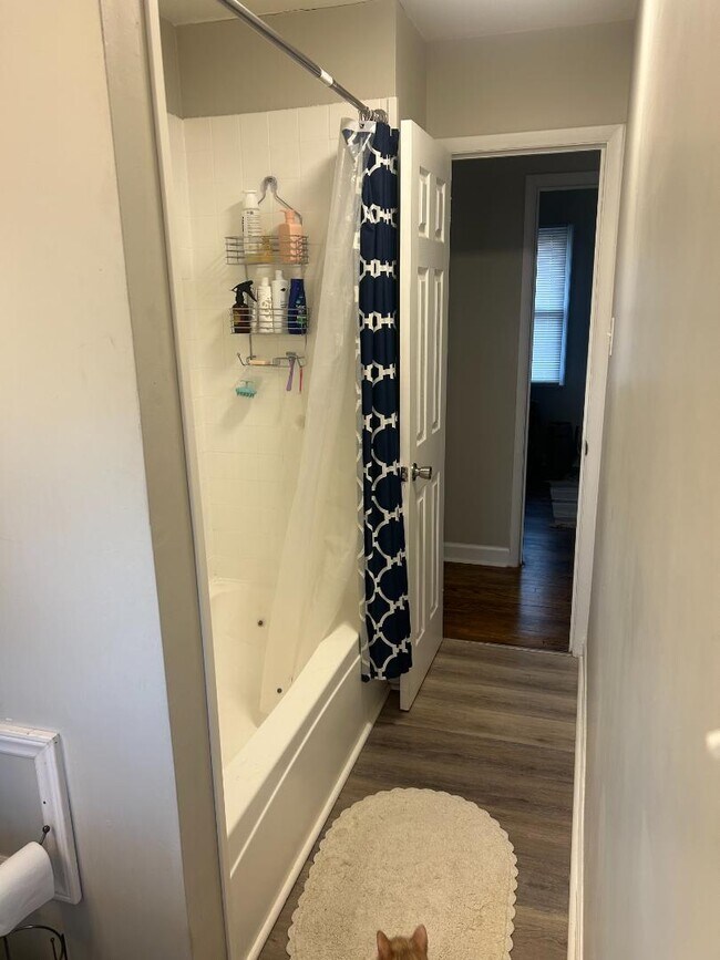 Foto del edificio - 1425 Deacon St