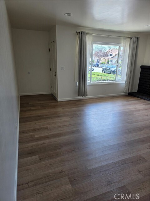 Foto del edificio - 16010 Dalton Ave