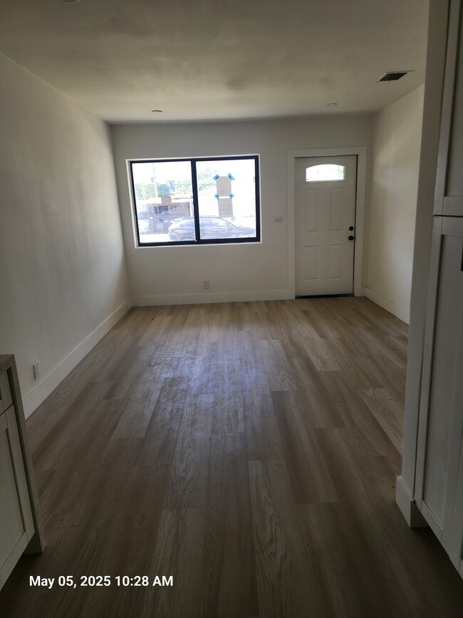 Building Photo - 3173 SW 11th St
