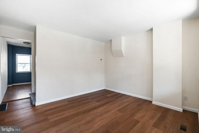 Foto del edificio - 613 N Scott St