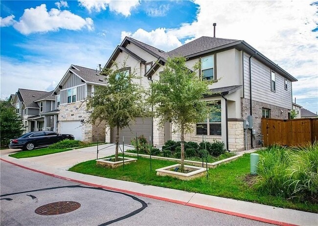 Foto del edificio - 14418 McCoy Lp