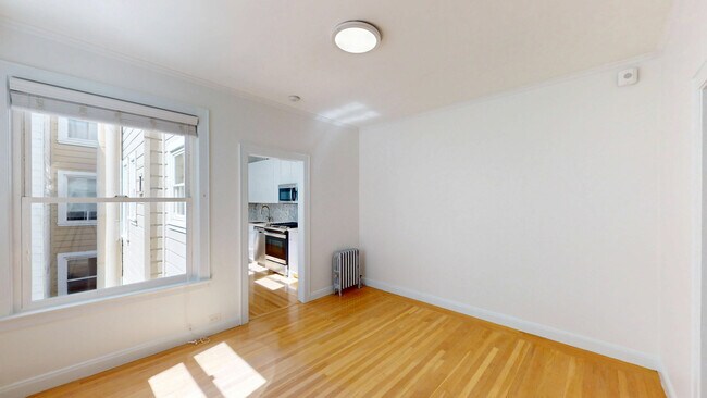 Building Photo - 254 Ivy St