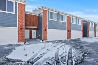 Building Photo - 1124 Gillespie Ln