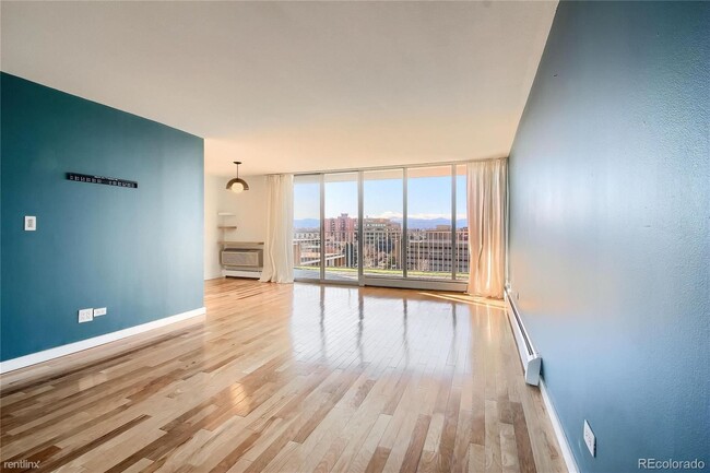 Building Photo - 2 br, 2 bath Condo - 955 Eudora Street 901E