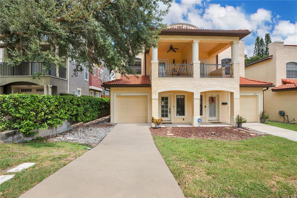 Foto principal - 2425 Kilgore St