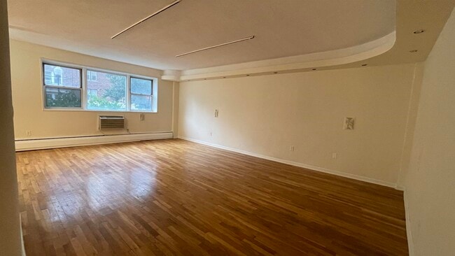 Building Photo - 6010 JFK Blvd E