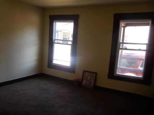Building Photo - 4220 Grace Ct