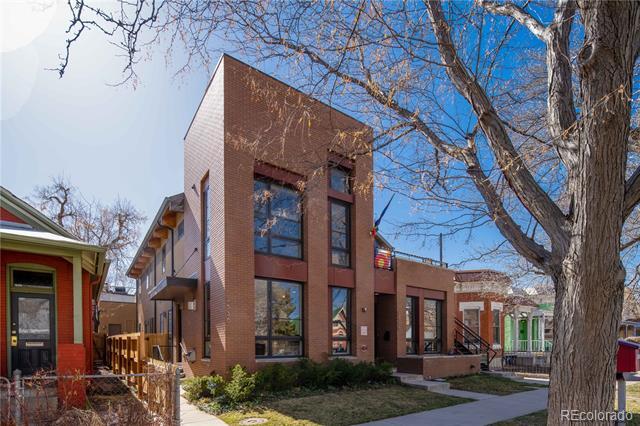 Foto principal - 2536 Glenarm Pl