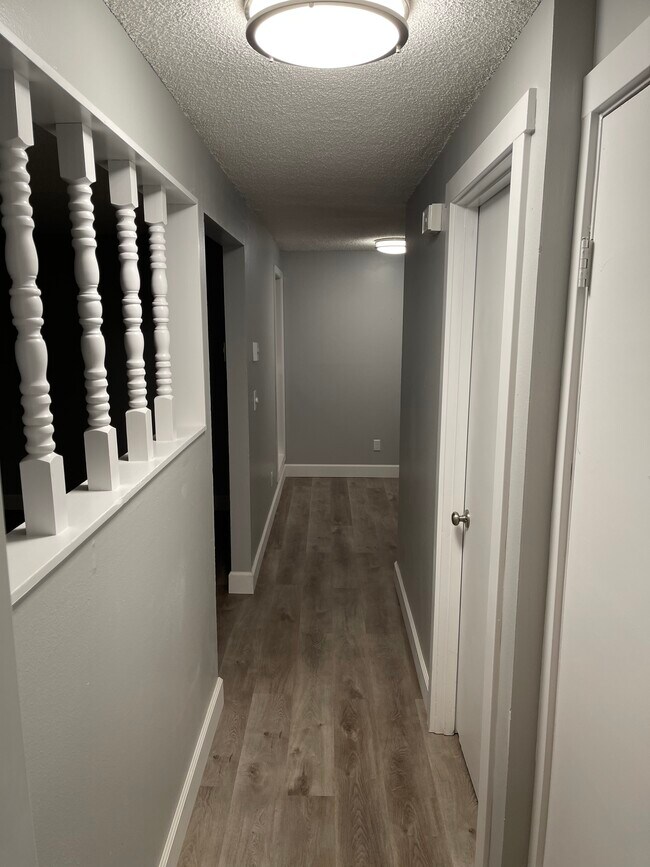 Entry Hall - 3004 SW 209th Ave