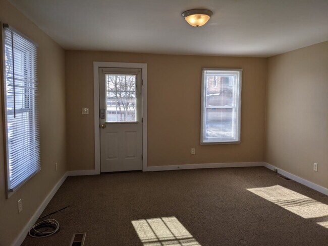 Sala de estar - 42 McCrea St