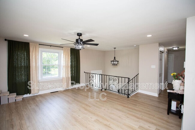 Photo - 319 Davistown Rd House