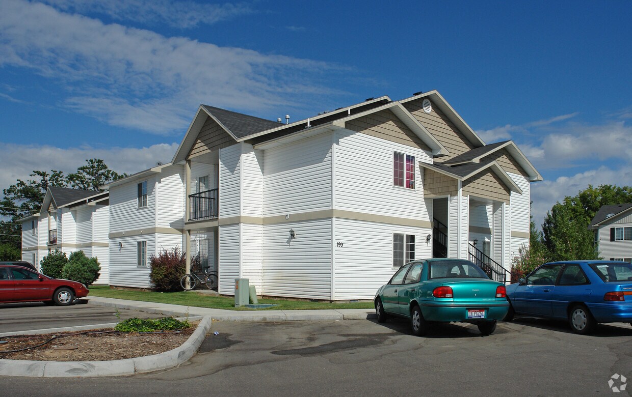 Primary Photo - 199 N Seafury Ln