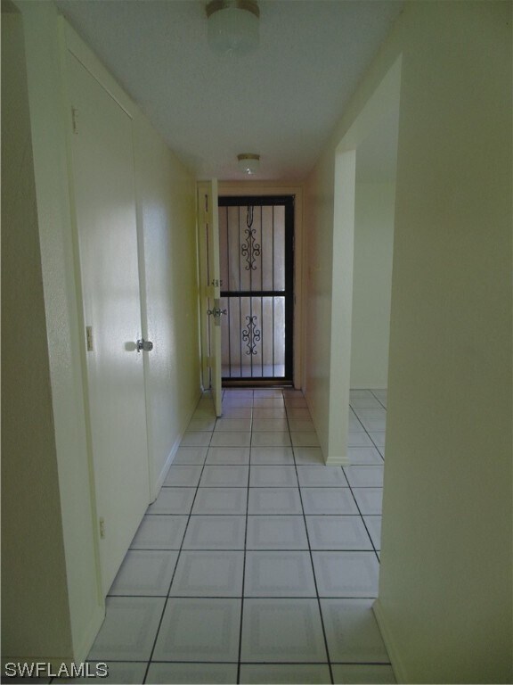 Foto del edificio - 2264 Winkler Ave