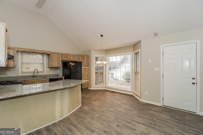 Building Photo - 2079 Winsburg Dr