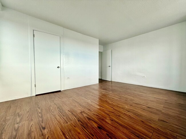 Foto del edificio - 880 Boynton Ave