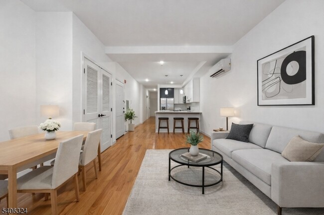 Foto del edificio - 52 James St