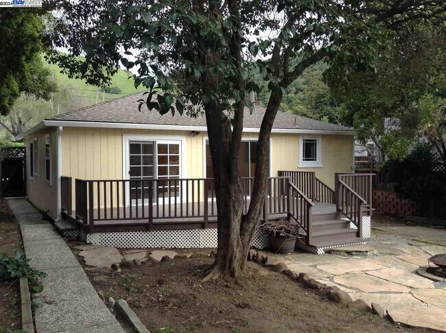 Foto del edificio - 38077 Canyon Heights Dr