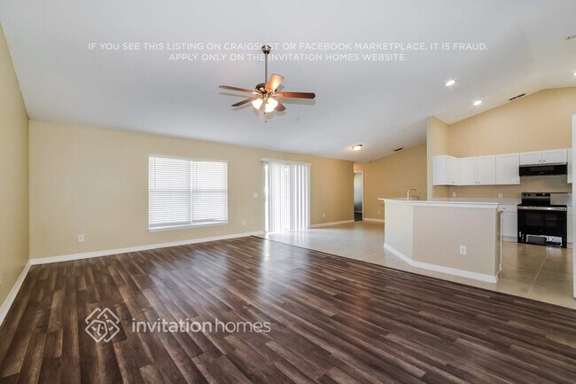 Foto del edificio - 19213 Starry St