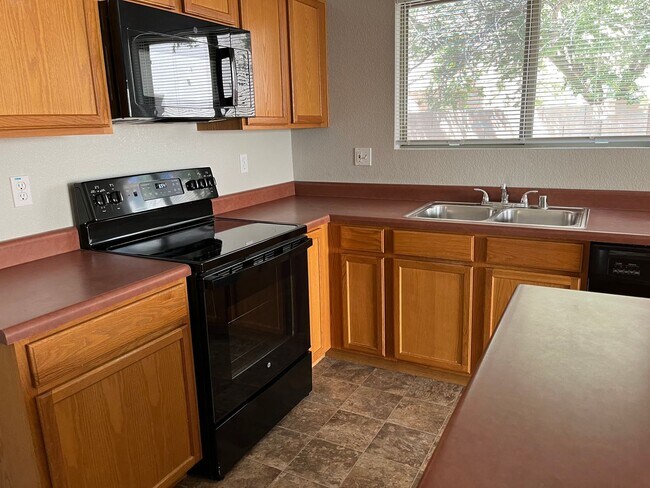 Foto del edificio - Single level home in Core Chandler