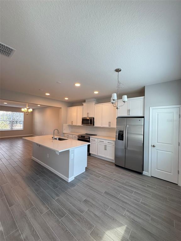 Foto del edificio - 1404 Lumpini St