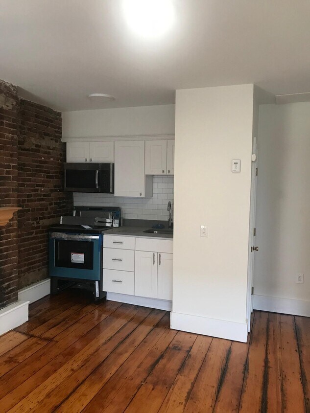 43 Bowdoin St Unit 4R, Boston, MA 02114 Apartments in Boston, MA