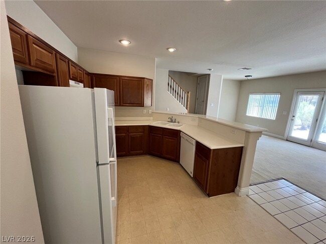 Foto del edificio - 3213 Regal Swan Pl