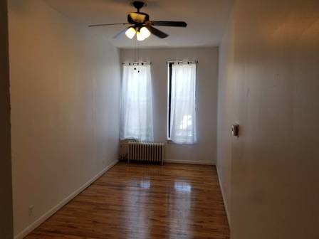 Foto principal - 880 Jefferson Ave