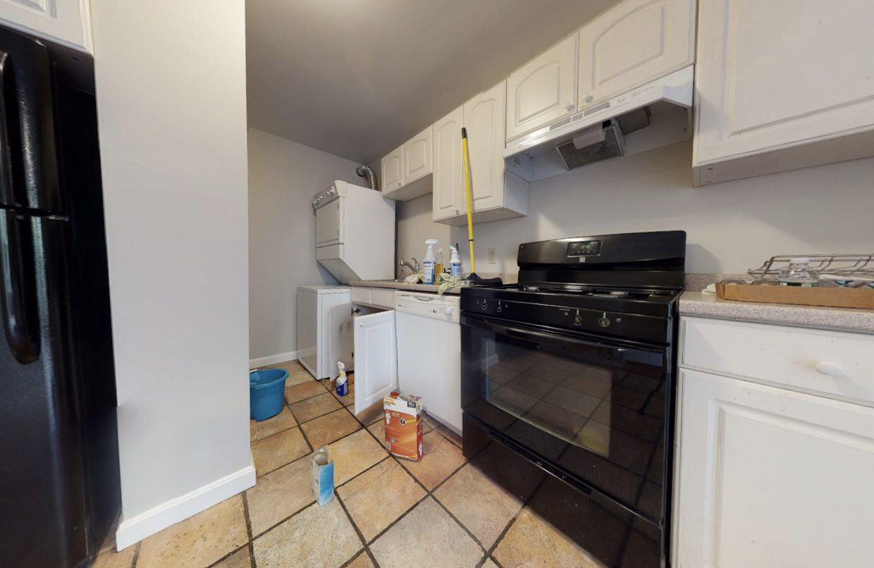 Primary Photo - 346 Allston St