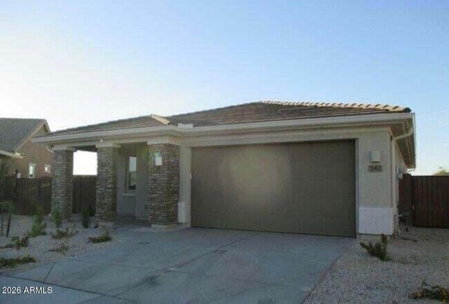 Foto del edificio - 5962 N 90th Dr
