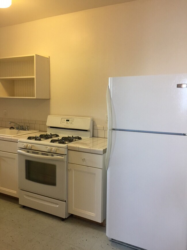 Foto del edificio - 1534 Woodland Ave