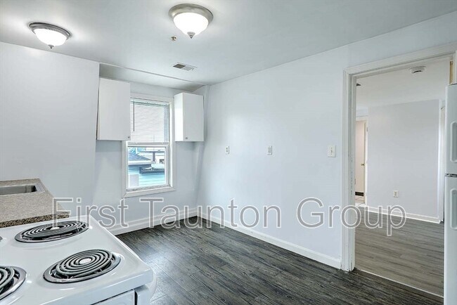 Foto del edificio - 458 Weir St