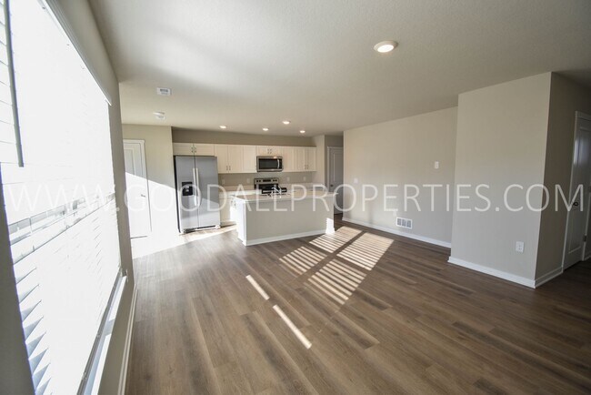 Foto del edificio - 1st Month Free Rent 2 Bedroom 2 Bath Townh...