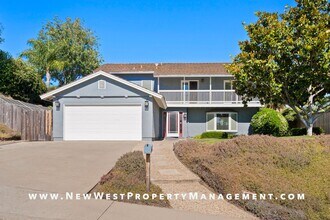 Building Photo - 14715 Dash Way
