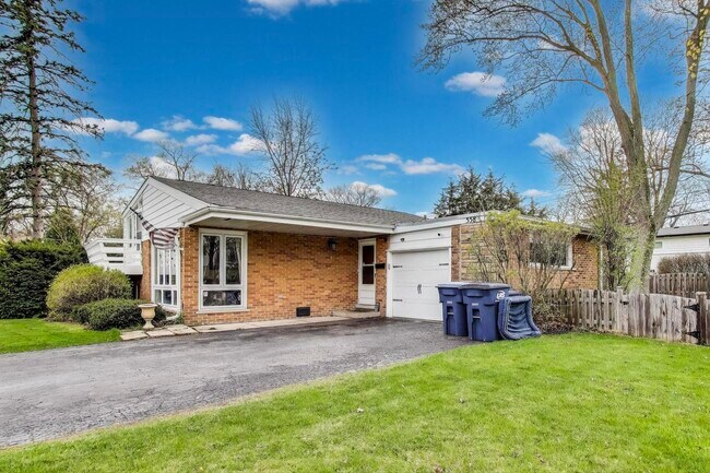 Building Photo - 558 Mallard Ln
