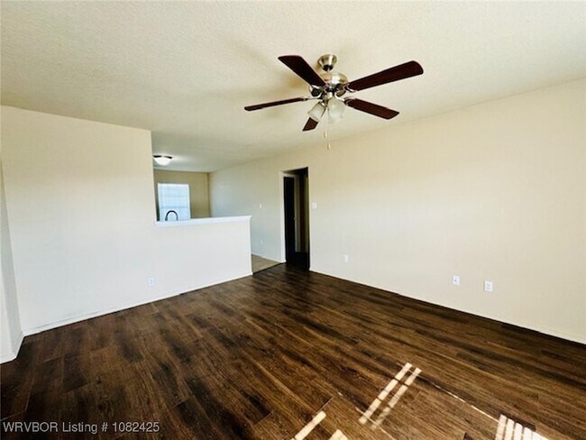 Foto del edificio - 6601 Huntington Ct