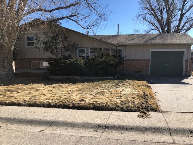 Foto principal - 1481 Hazelwood Dr