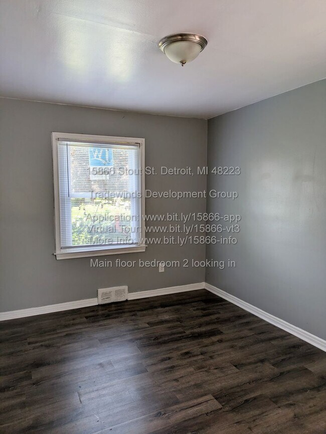 Building Photo - 15866 Stout St