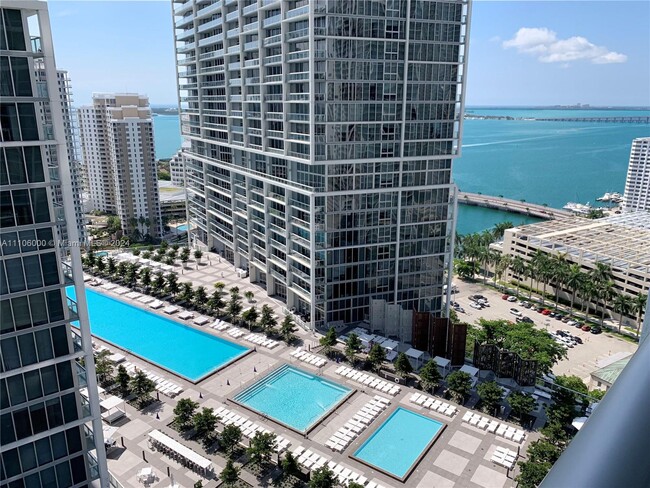 Foto del edificio - 485 Brickell Ave