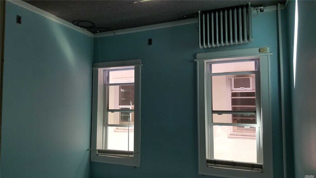 Building Photo - 30-77 36th St