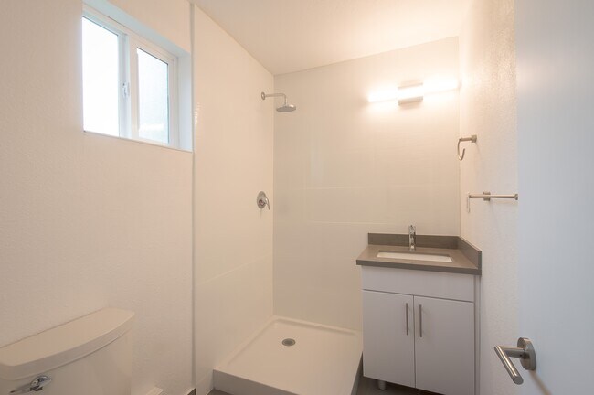 Foto del edificio - 517 23rd Ave