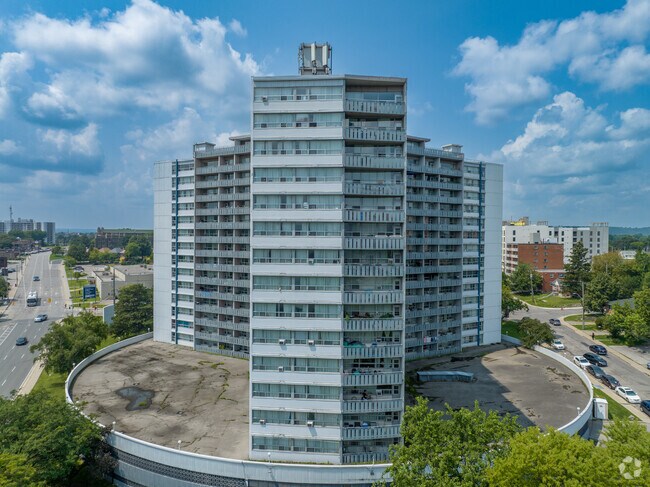 Photo du bâtiment - Beverly Hills Apartment