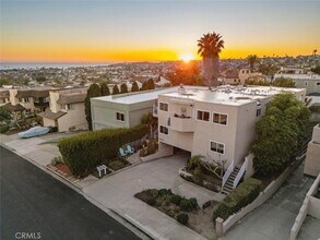 Building Photo - 33791 Mariana Dr