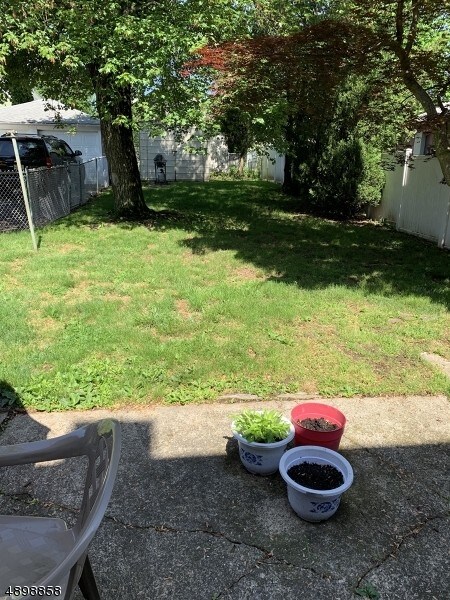 Foto del edificio - 65 1st Ave