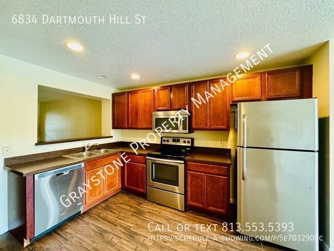 Building Photo - "Stylish 2-Bed Modern Home at an Unbeatabl...