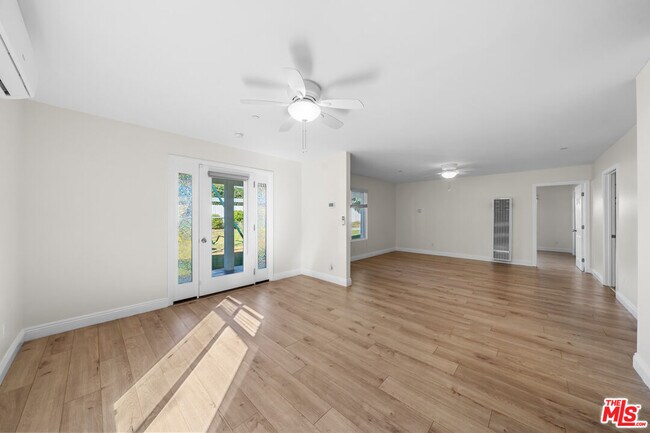 Foto del edificio - 1339 Garfield Ave